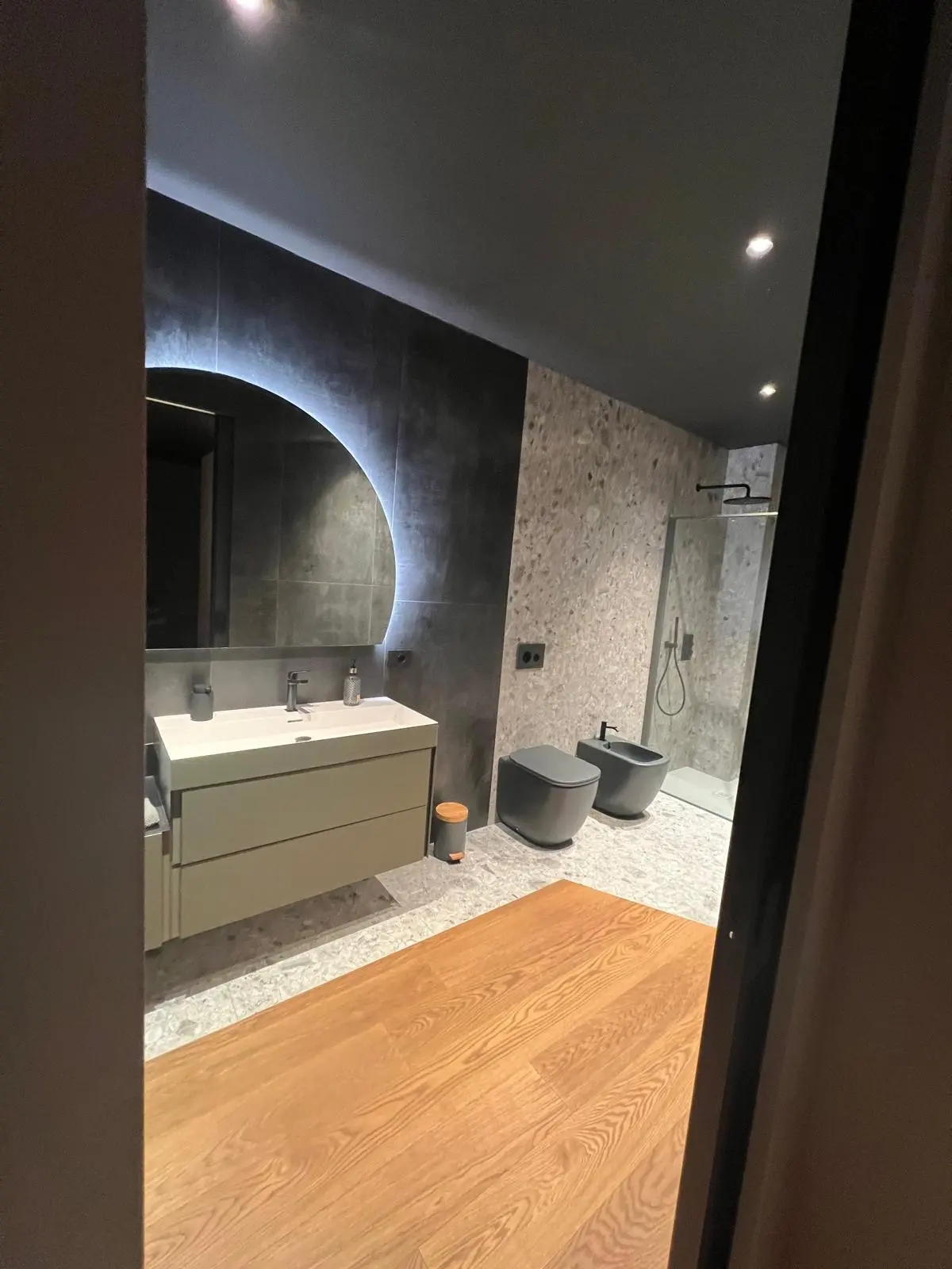 BAGNO IN CAMERA_4_11zon